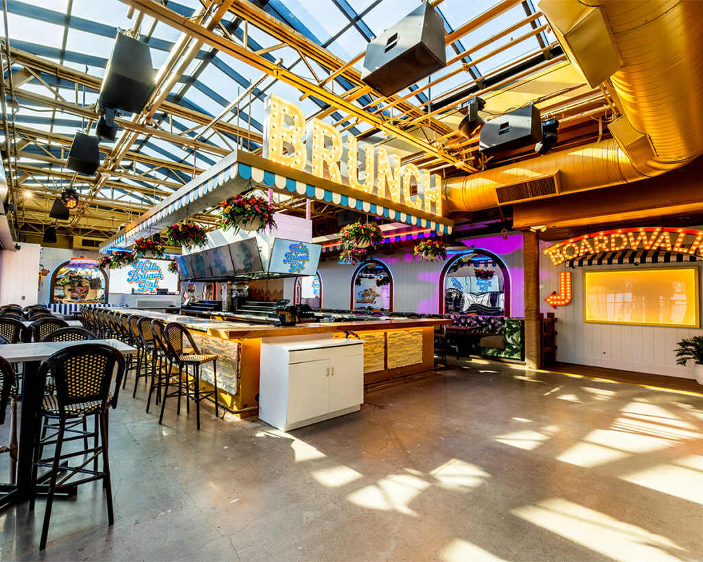 Holla Brunch Girl Venue Photo
